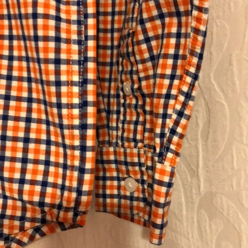 The Children’s Place L/G 10/12 button down shirt